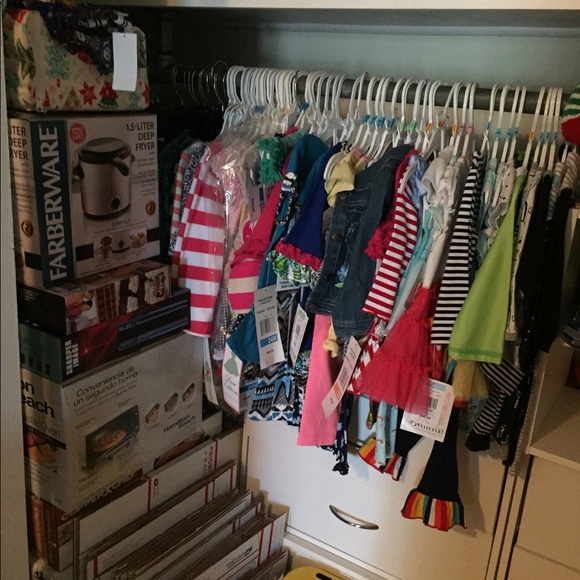 Meet your Posher, Suzie ⭐️ Posh Ambassador II - Picture 7 of 7